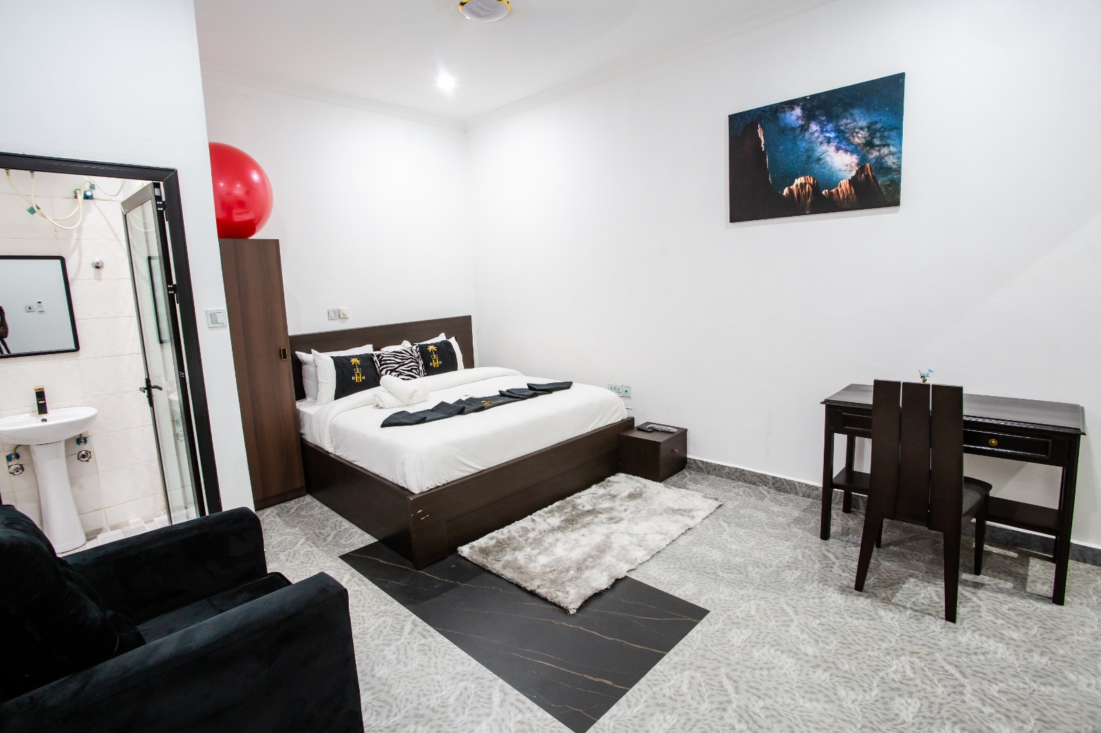 WhatsApp Image 2024-12-04 at 3.25.50 AM (1)