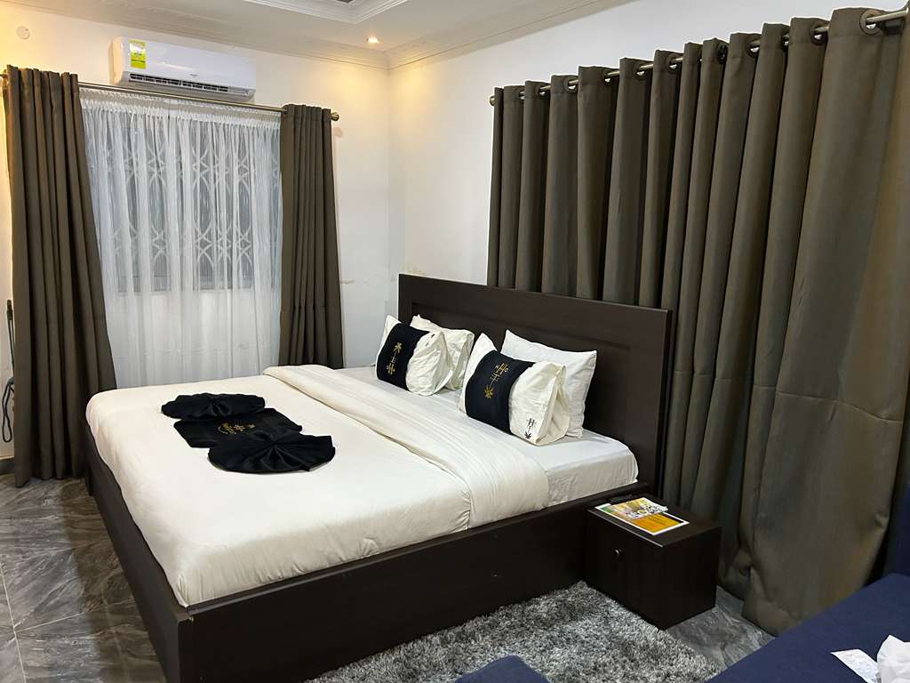 WhatsApp Image 2026-04-01 at 9.52.48 AM (1)